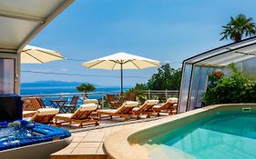 Villa Roses Apartments & Wellness